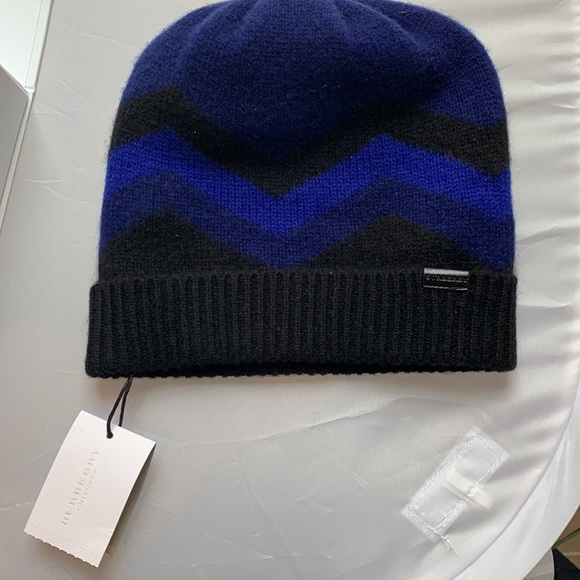 Burberry Other - Knit Burberry hat brand new
